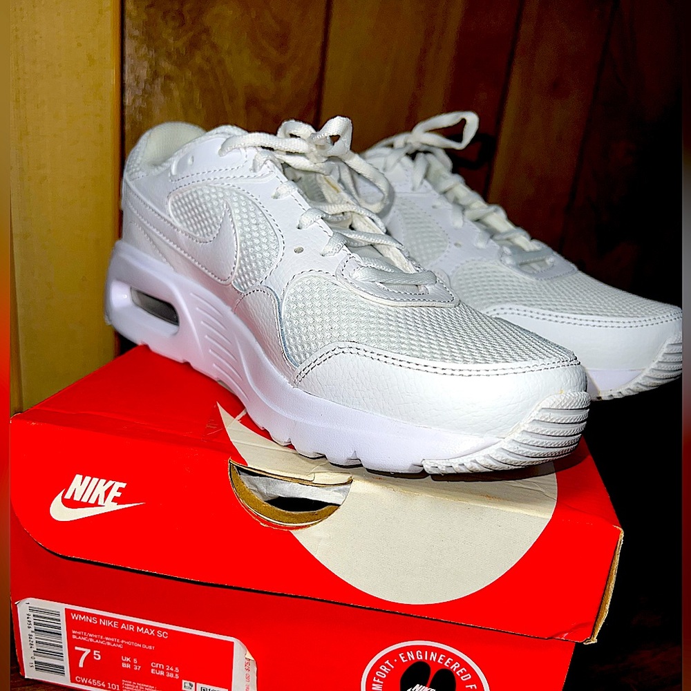 WNMS NIKE AIR MAX SC